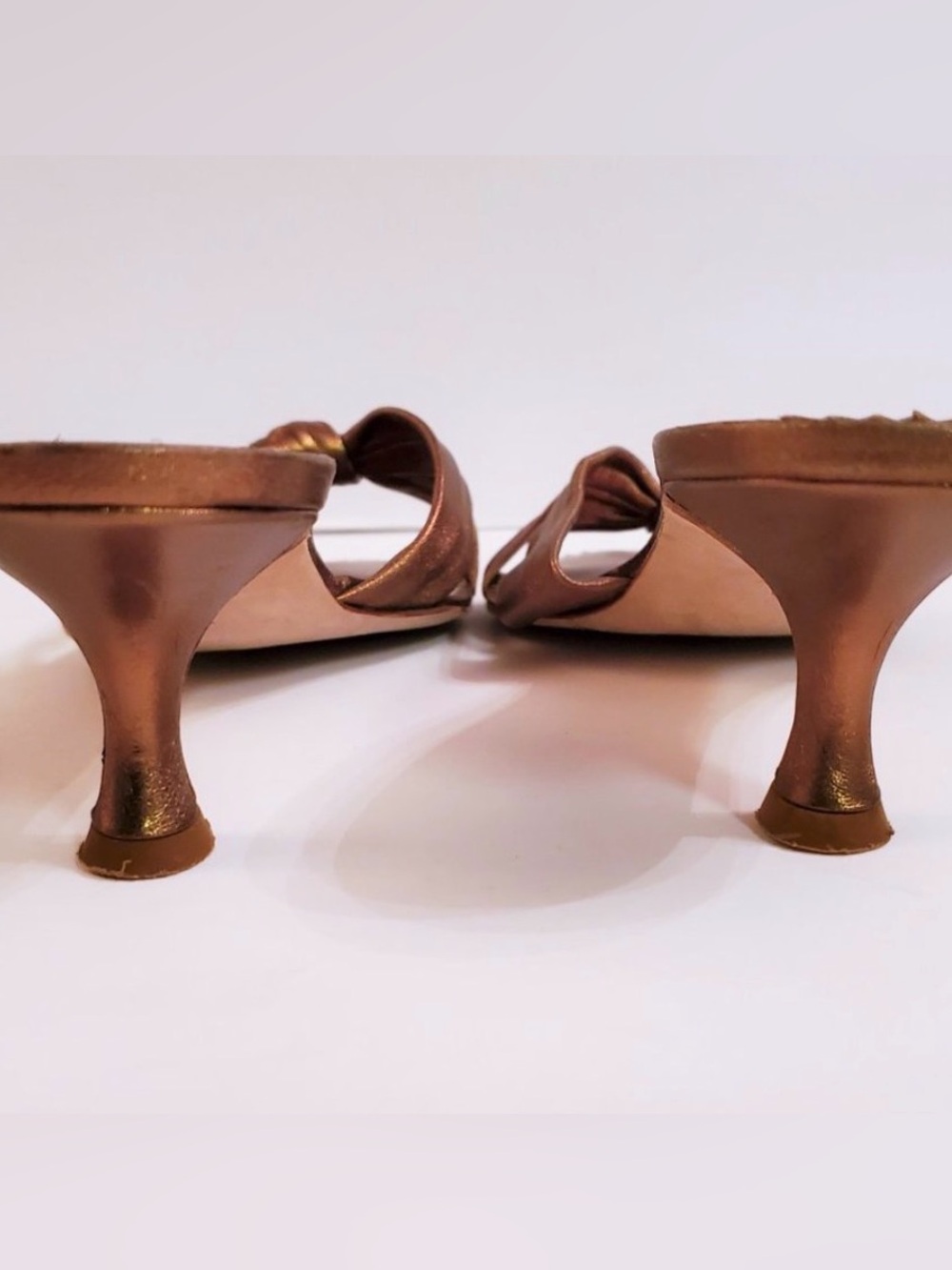 Manolo Blahnik Kitten Heel Sandals EU 37.5 (US 7.5) bronze oggiba
